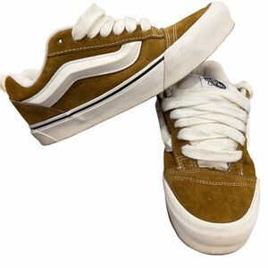 Vans Low-Top Suede Sneakers in Camel and White